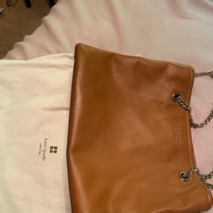 Kate Spade bag. Worn less than a month. Has the dust cover.